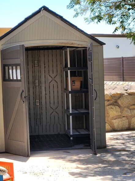 Building Photo - 3637 Tierra Vergel
