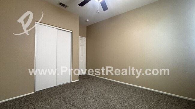 Building Photo - 8725 Bridgeport Ave