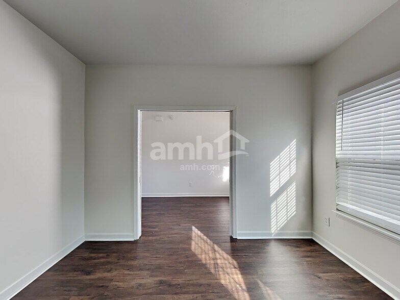 Building Photo - 12628 Brookhaven Dr