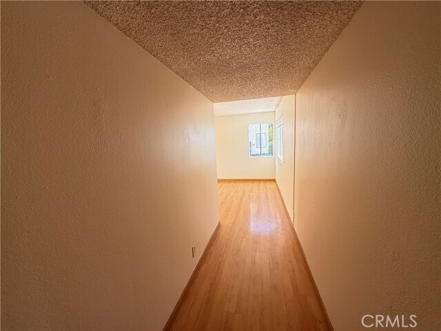 Building Photo - 322 N Avenue 66