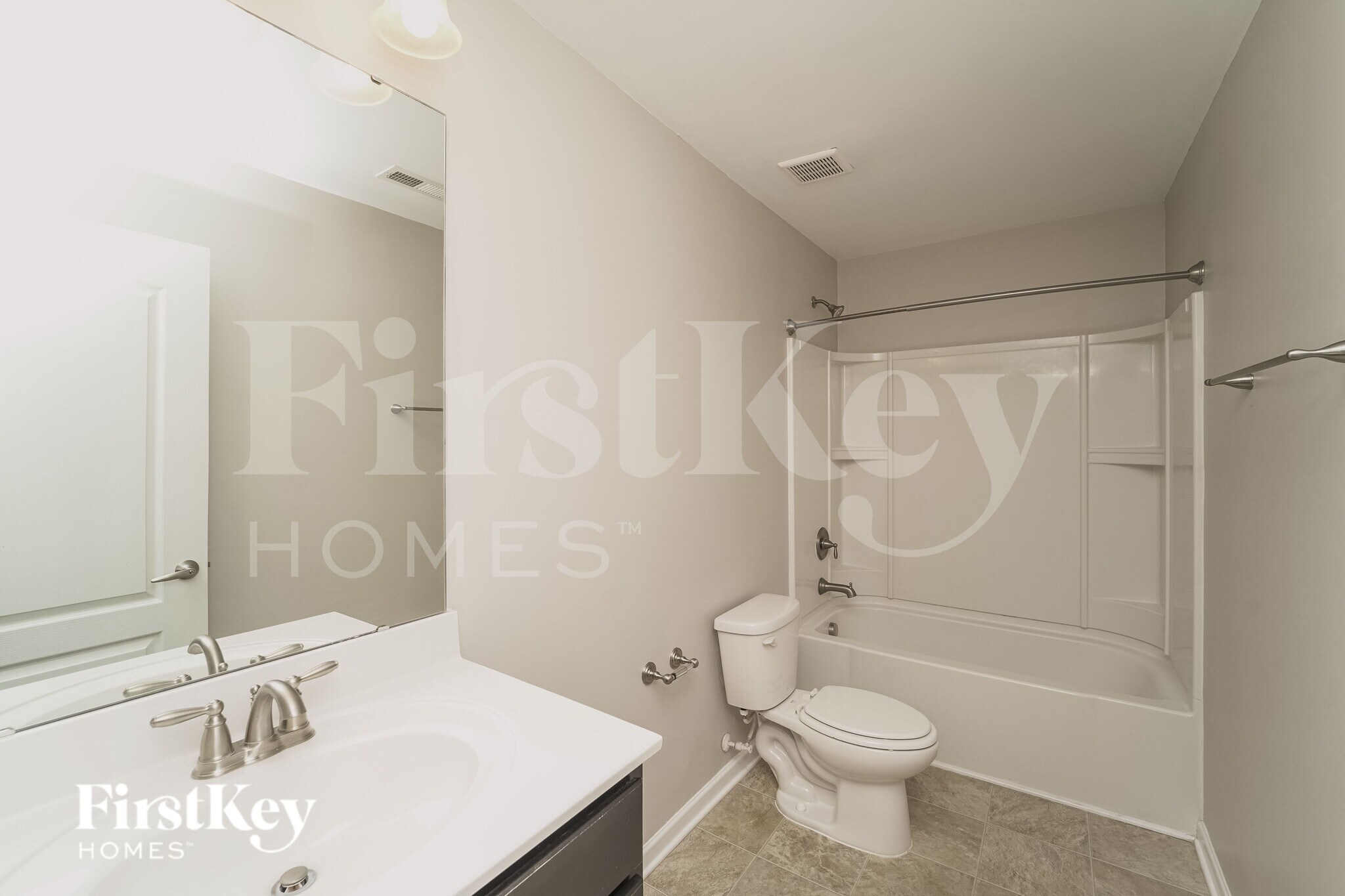 Building Photo - 8739 Balsam Bay Rd