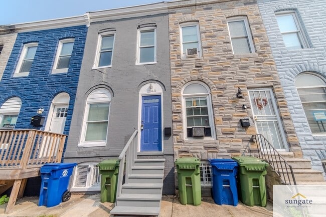 Primary Photo - 1343 Sargeant St