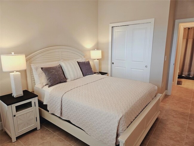 Building Photo - 10468 Crooked Crk Dr