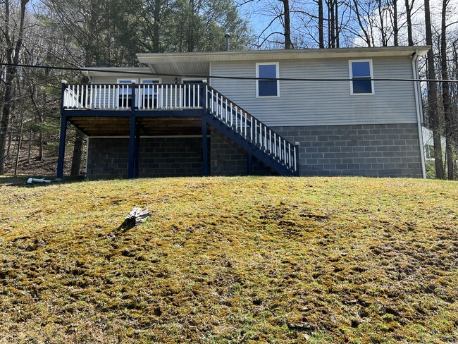 Building Photo - 836 Lynn Brooke Pl