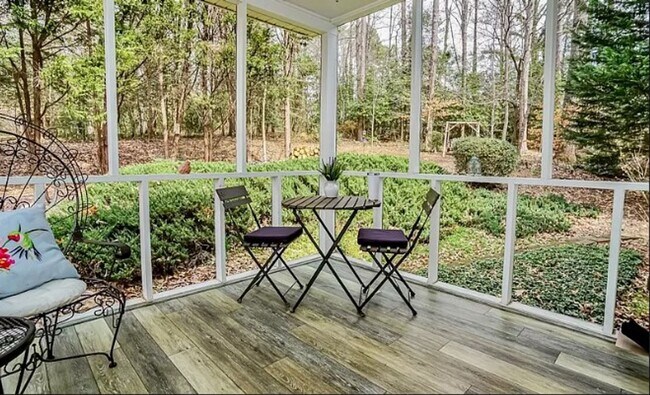 Building Photo - Serene Home-2 bed/2bath near I85 & Hwy 290