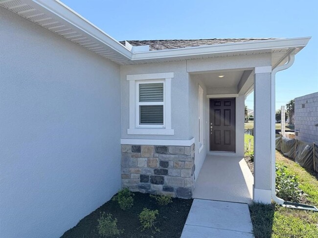 Building Photo - 10423 Plumbago Ln