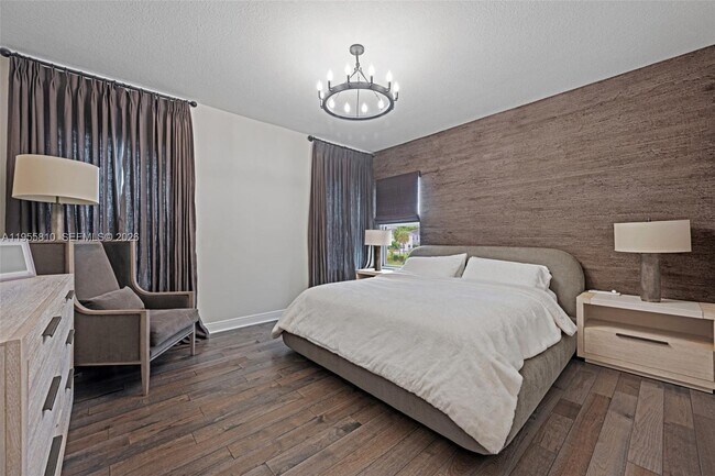 Building Photo - 1465 Bursera Ter