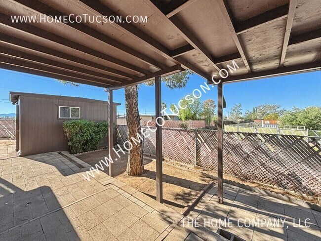 Building Photo - 3740 S Jessica Ave