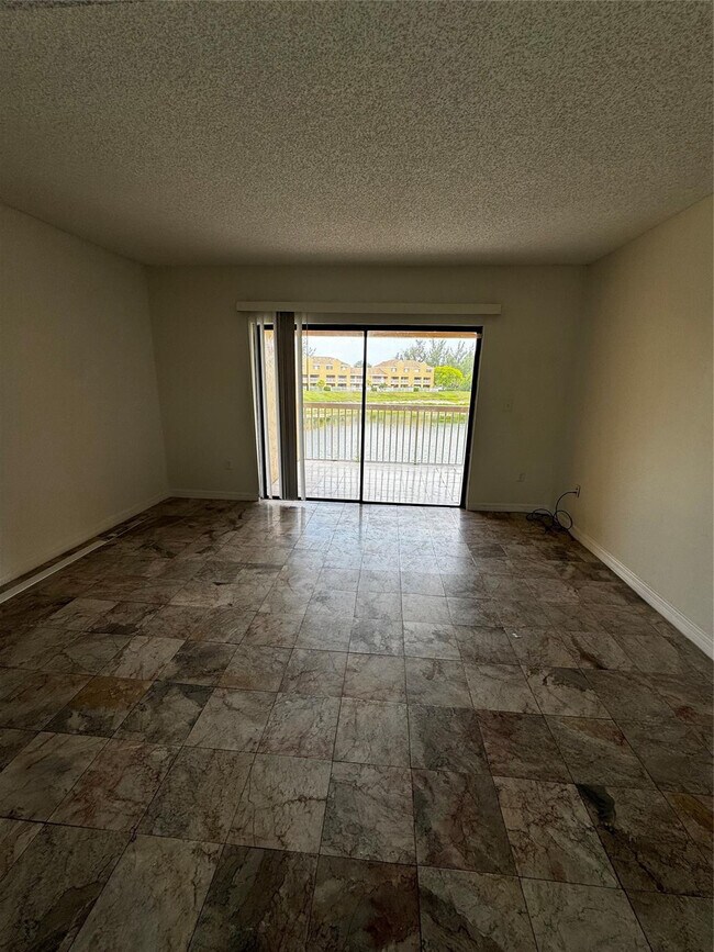 Building Photo - 5200 NW 31st Ave