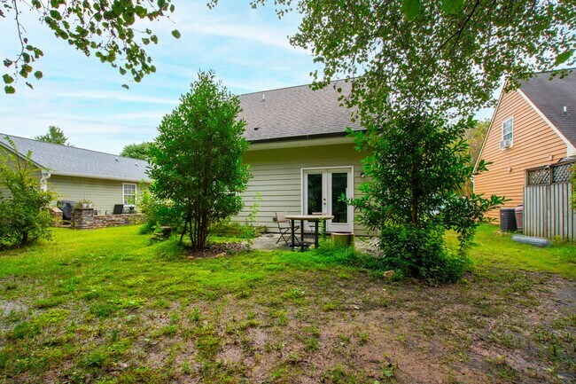 Building Photo - Charming Cape Cod in Tuscaloosa Lakewood!