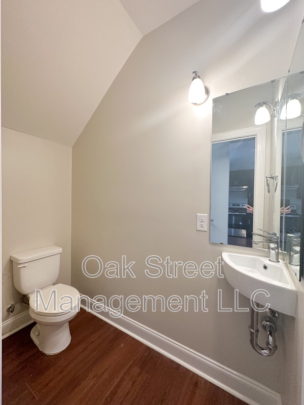 Building Photo - 5214 Donlyn Dr