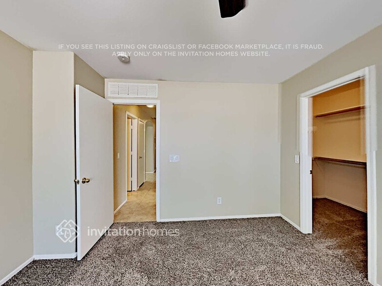 Building Photo - 39216 Kelly Cir