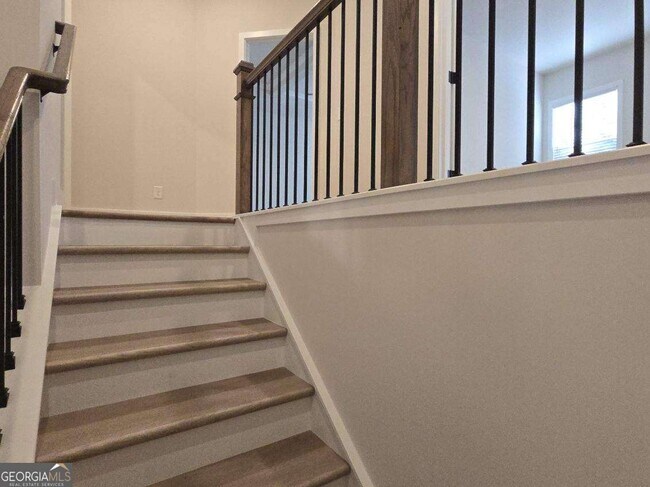 Building Photo - 440 Winding Rose Dr