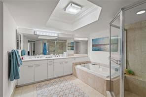 Building Photo - Southeast Yacht Club Circle, Hobe Sound, FL 33455 - 3 BR 2 BA condo