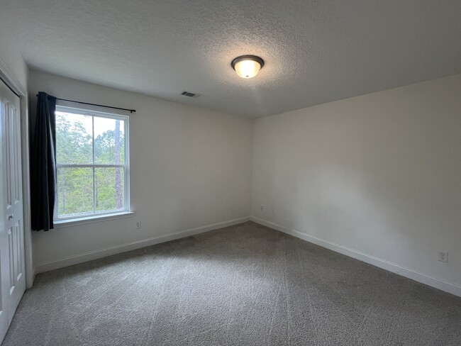 Building Photo - 1005 Grayson Ave