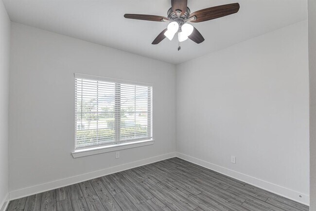 Building Photo - 10294 S Goshawk Trl