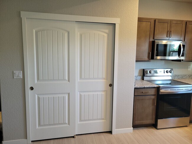 Building Photo - 5281 Palomino Ranch Point