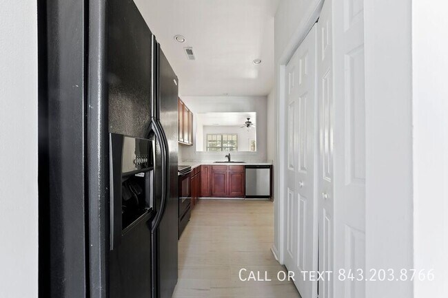 Building Photo - 149 Woodward Rd