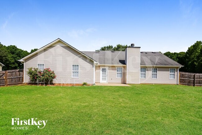 Building Photo - 1412 Red Oak Way