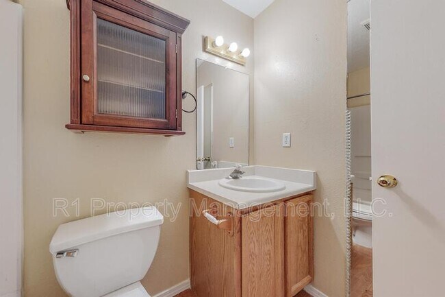 Building Photo - 10728 Hatch Dr NW