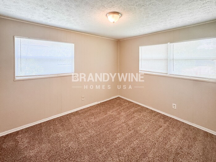 Building Photo - 7603 Brockhurst Dr