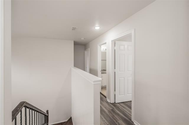 Building Photo - 1411 Prentice St