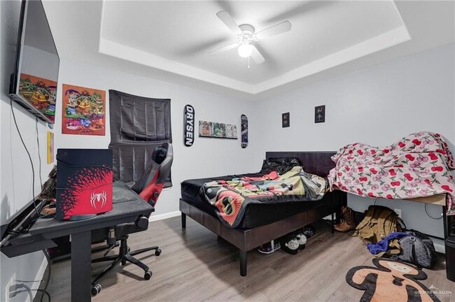 Building Photo - 12 W Chavez St