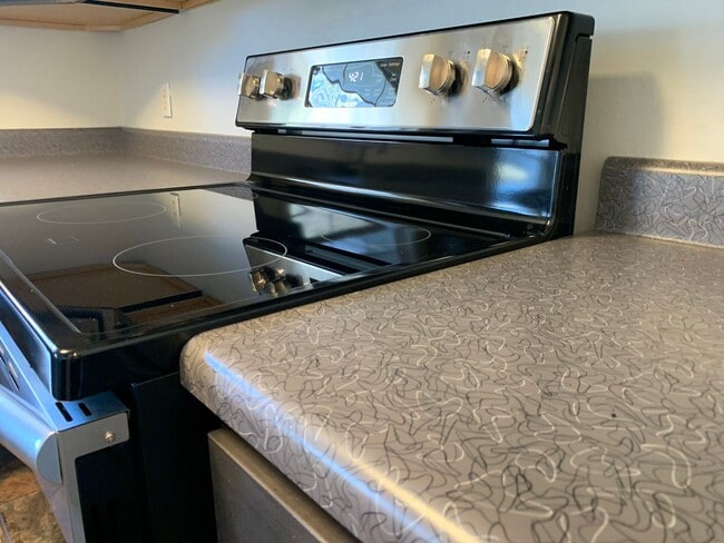 Building Photo - Beautiful Home For Rent!