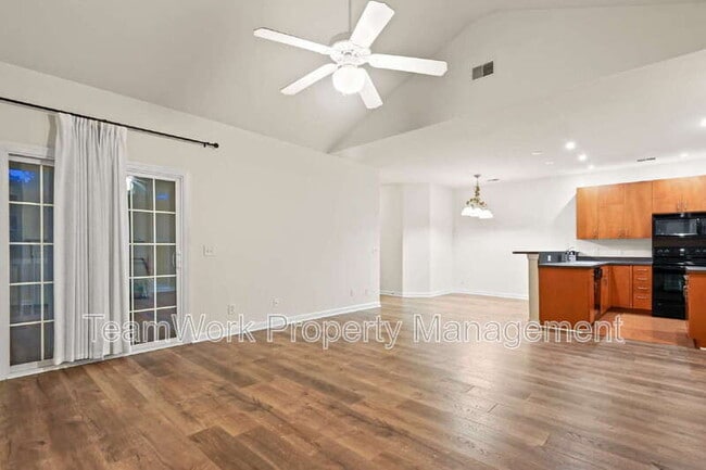 Building Photo - 1505 Whitby Ln
