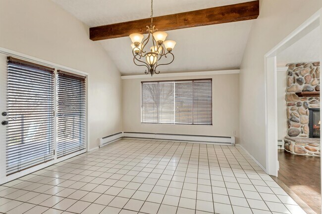 Building Photo - 1222 W Shields Ln