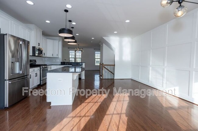 Building Photo - 2023 Serviceberry Rd