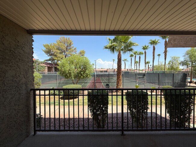 Building Photo - 5163 Indian River Dr