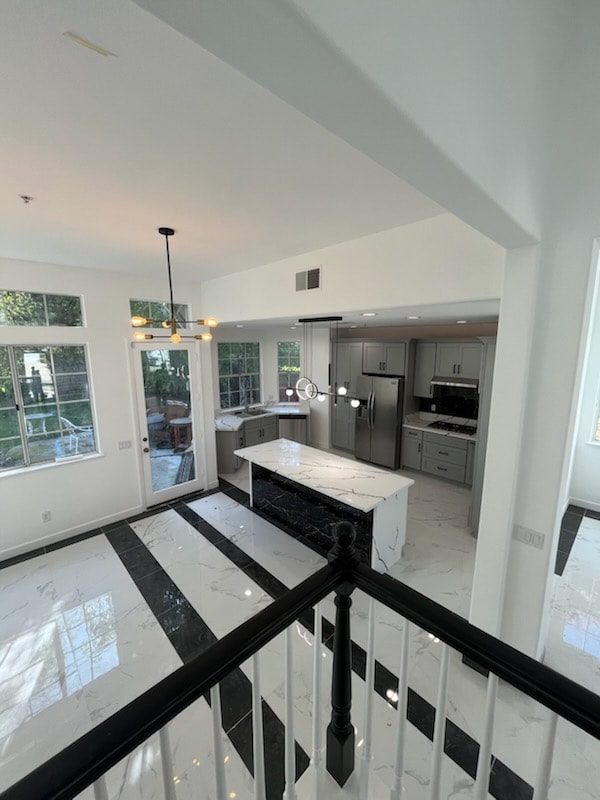 Building Photo - 2320 Diamond Head Way
