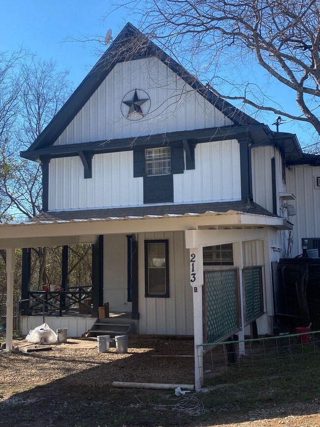 Building Photo - 213 Folly Beach Dr