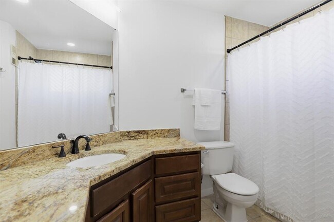 Building Photo - 6000 Shepherd Mountain Cove