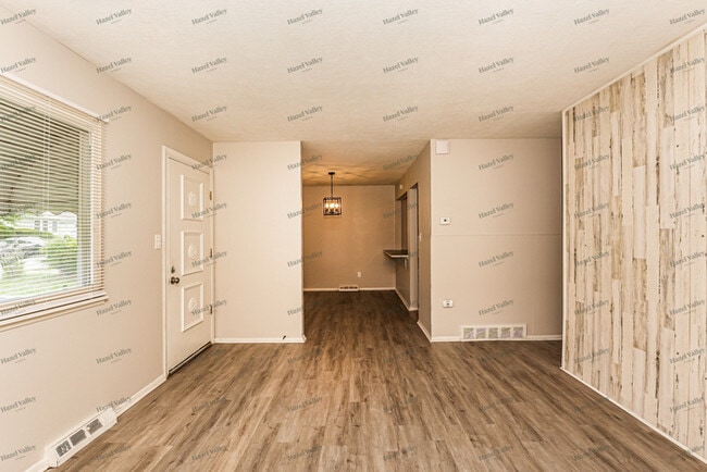 Building Photo - 17202 Lipton Ave