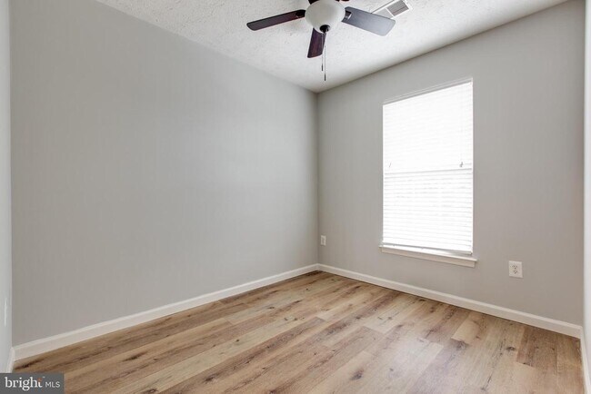 Building Photo - 2542 Piney Pass Way