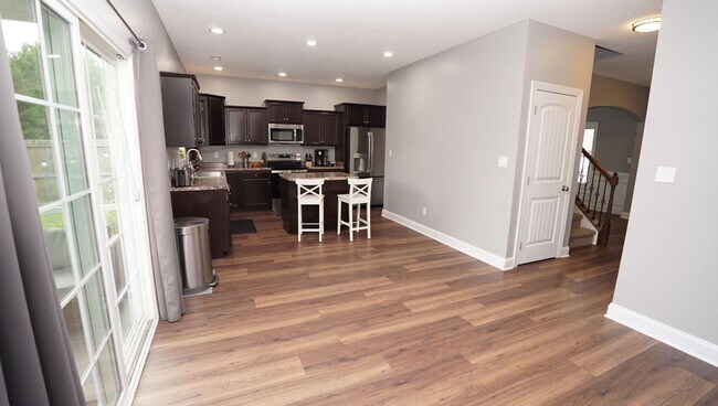 Building Photo - Onslow Bay Beautiful 4 Bedroom Home