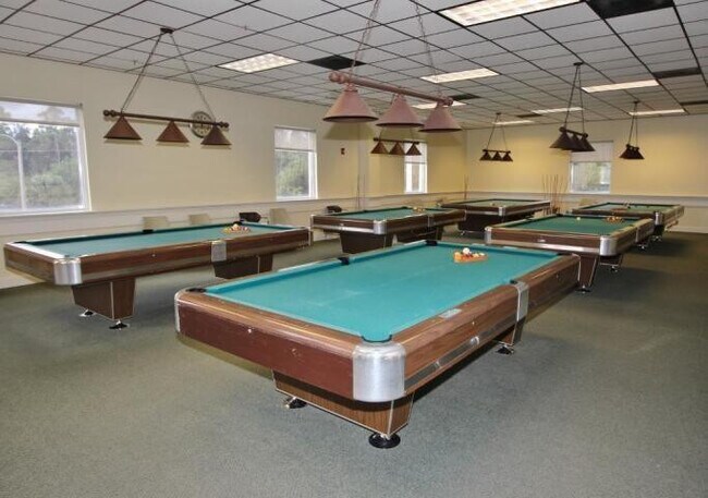 Billiards Room - 173 Berkshire I