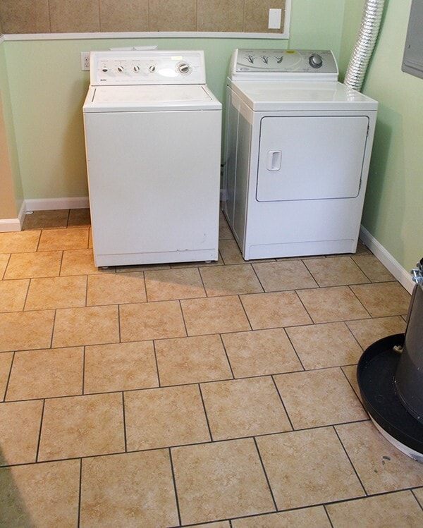Building Photo - RENOVATED BALLARD 3 BED, 2 BATH DUPLEX UNIT FOR RENT CLOSE TO ALL