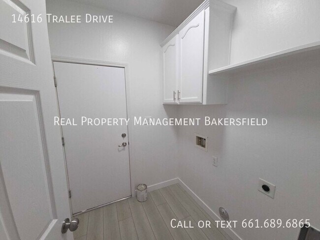 Building Photo - 14616 Tralee Dr