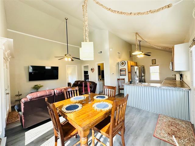 Building Photo - 290 Harbor Dr