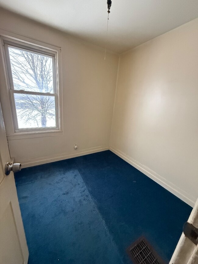 Building Photo - 1008 Park Ave