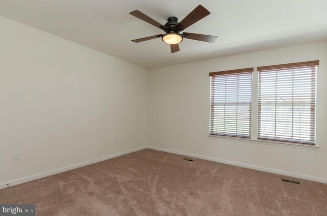 Building Photo - 172 Drexel Ct