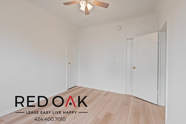 Building Photo - 974 1/2 Gramercy Pl-506