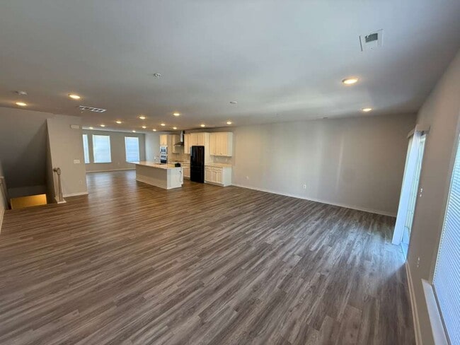 Building Photo - 5912 Whitehurst Ln