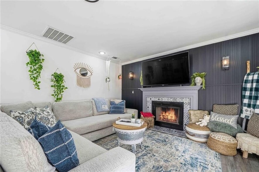 Building Photo - 442 Highpoint Crossing