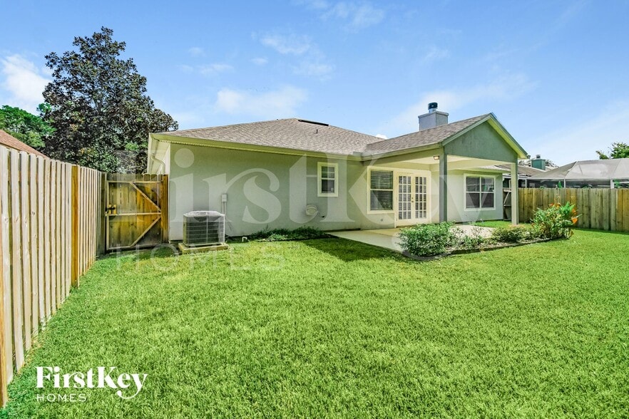 Building Photo - 161 Johns Glen Dr