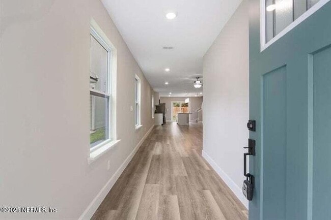 Building Photo - 7932 Jasper Ave