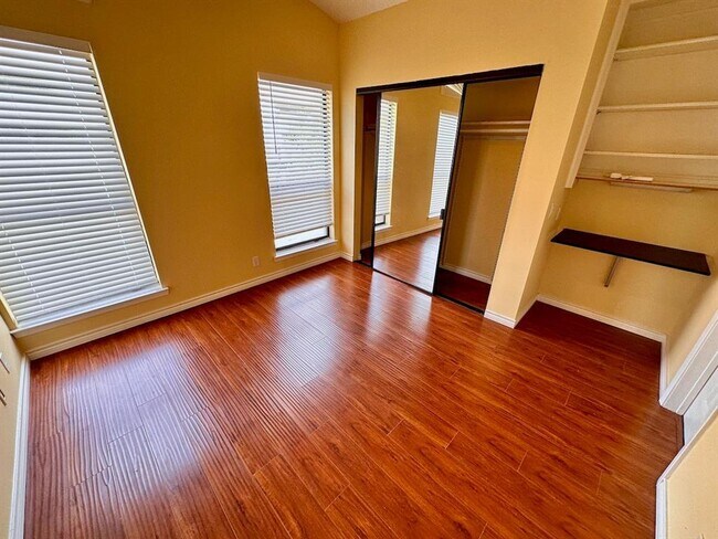 Building Photo - 2905 Swisher St